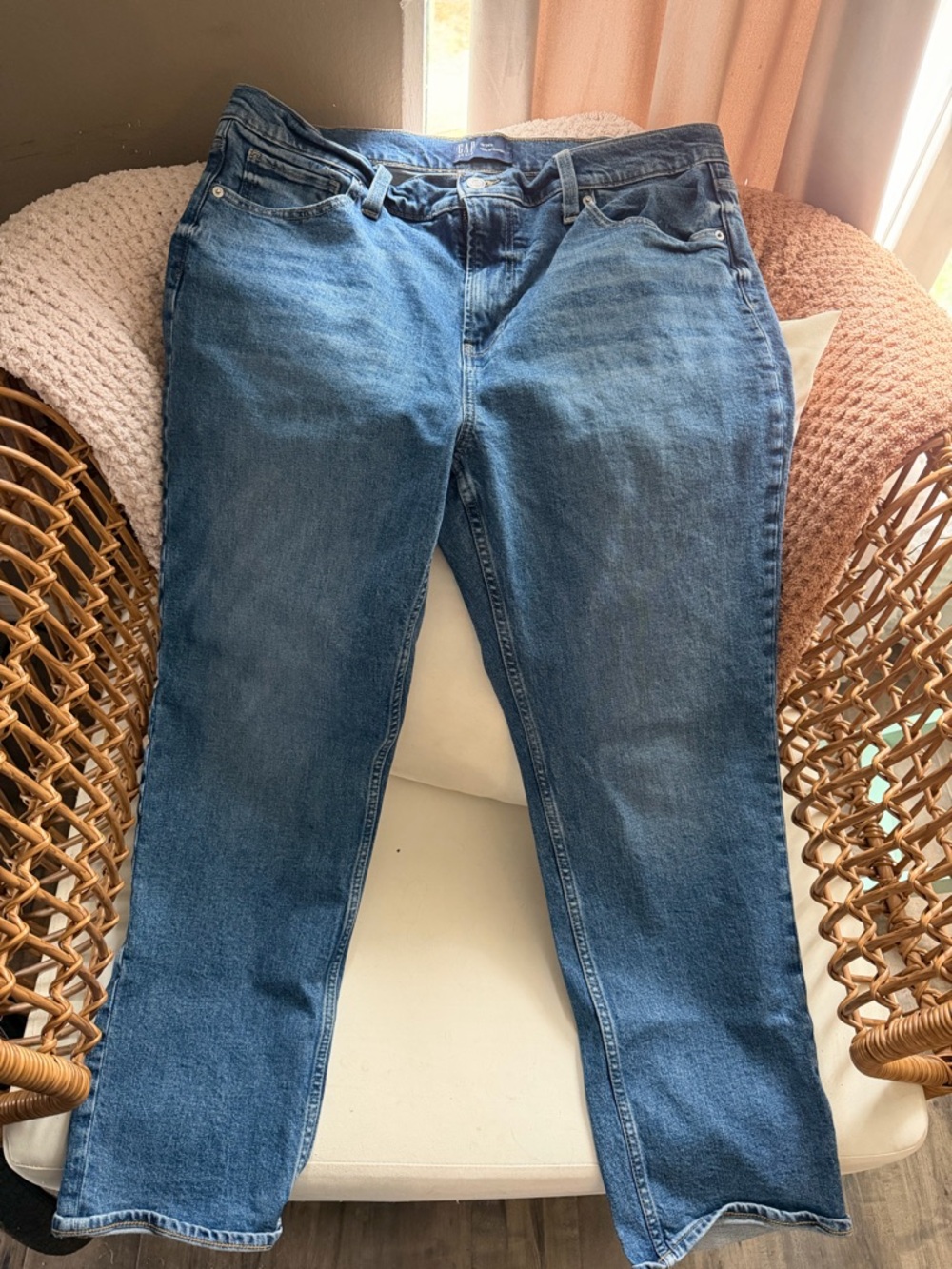 Gap High Rise 90’s straight Jeans